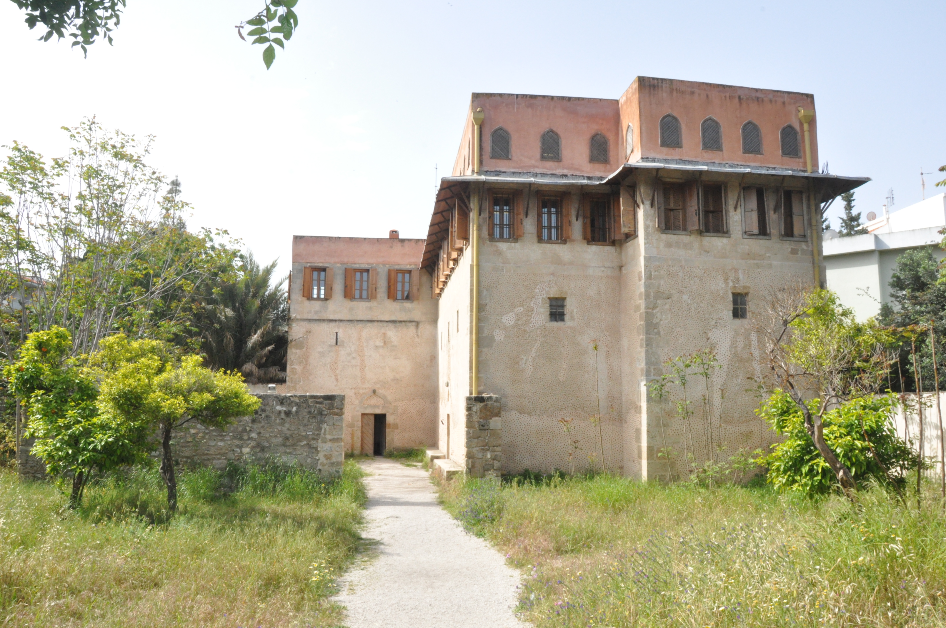 The Toptsubasi tower-house