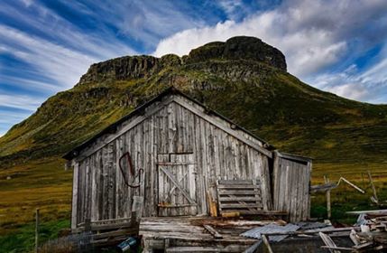 Picture of Breastølen close to Ål in Norway. The "støl" is connected to stories of haugafolk. 