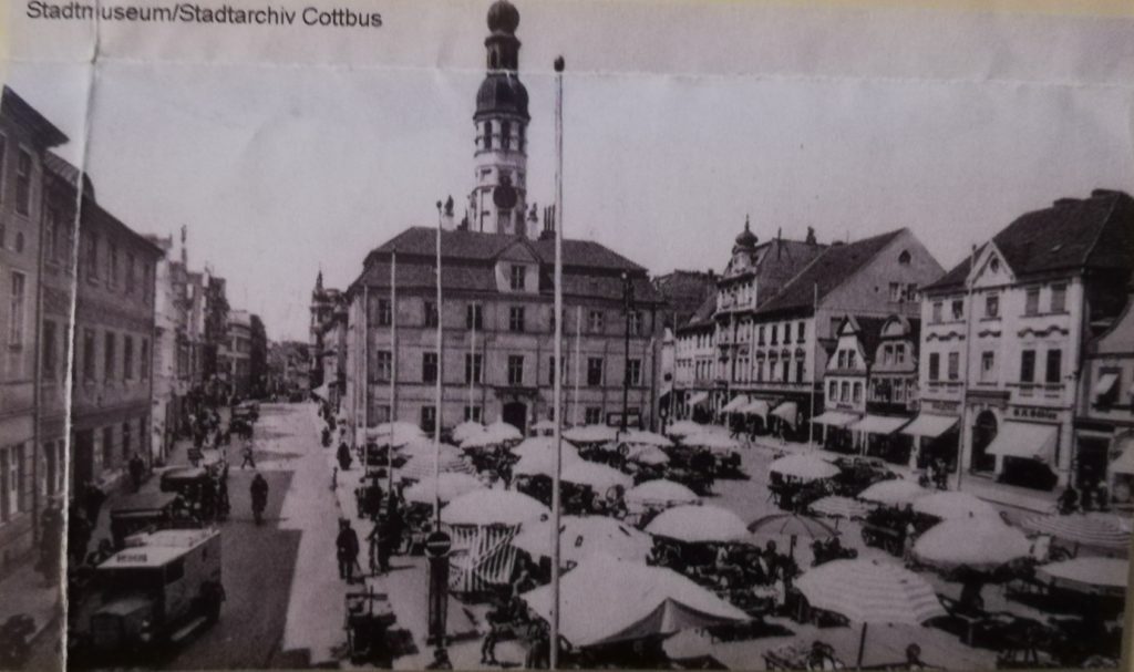 The old market square in 1930s