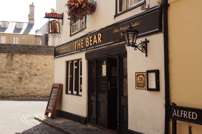 The Bear Inn, the oldest pub in Oxford